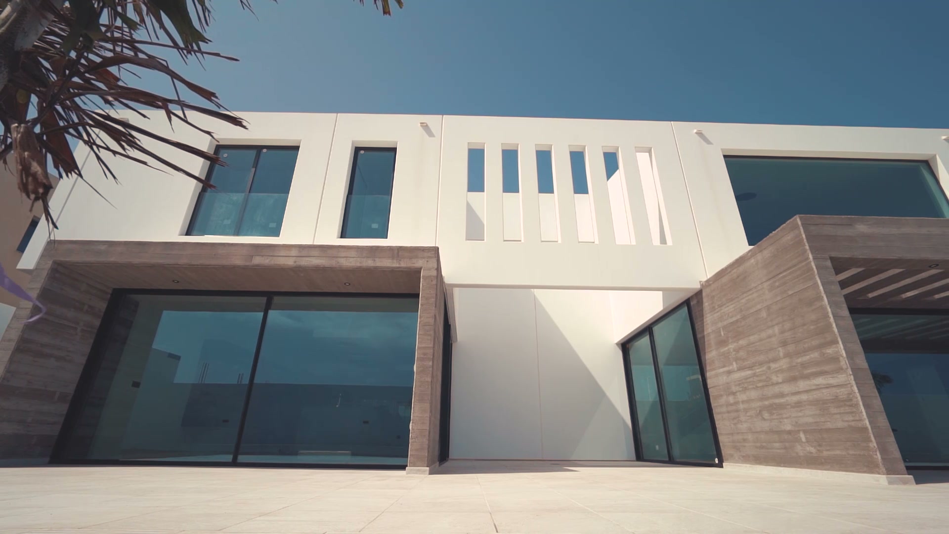 A+House P130
